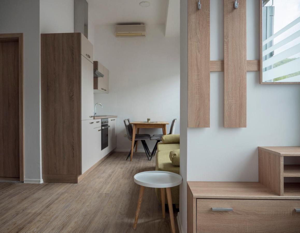 Apartments Aura Deskle エクステリア 写真